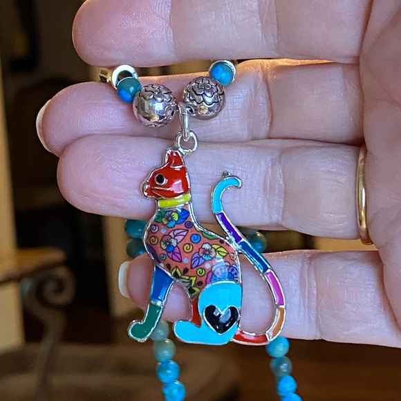 Regal colorful sculptured enameled cat necklace with agate 19 inches - Picture 5 of 6